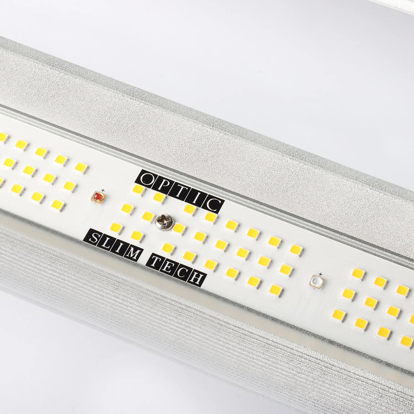 OPTIC SLIM 750S Next Gen V2 750w (調光機能、3 Dimmers) 照射距離:最大150cm × 150cm UV / IR